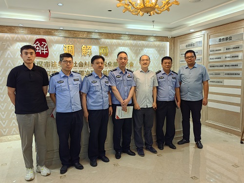 新闻1.jpg 新闻1.jpg